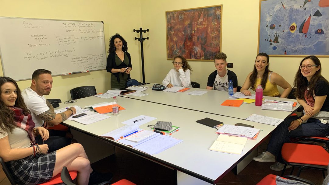 Group Italian Language Courses in Florence | Parola School